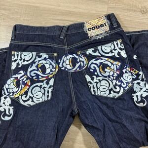 Coogi Jeans Mens 42x35 Blue Dark Wash Embroidered Logo Baggy Hip Hop Y2K Stake